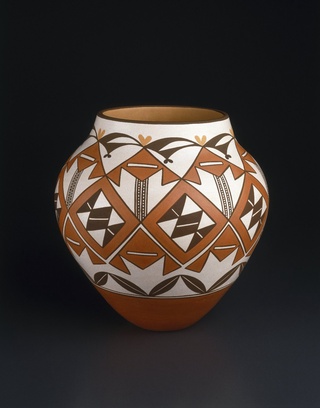 Jar, 1993, Gladys Paquin, Ka'waika (Laguna Pueblo)